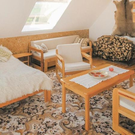 Cozy Apartment In Nowe Warpno With Wifi Exteriör bild