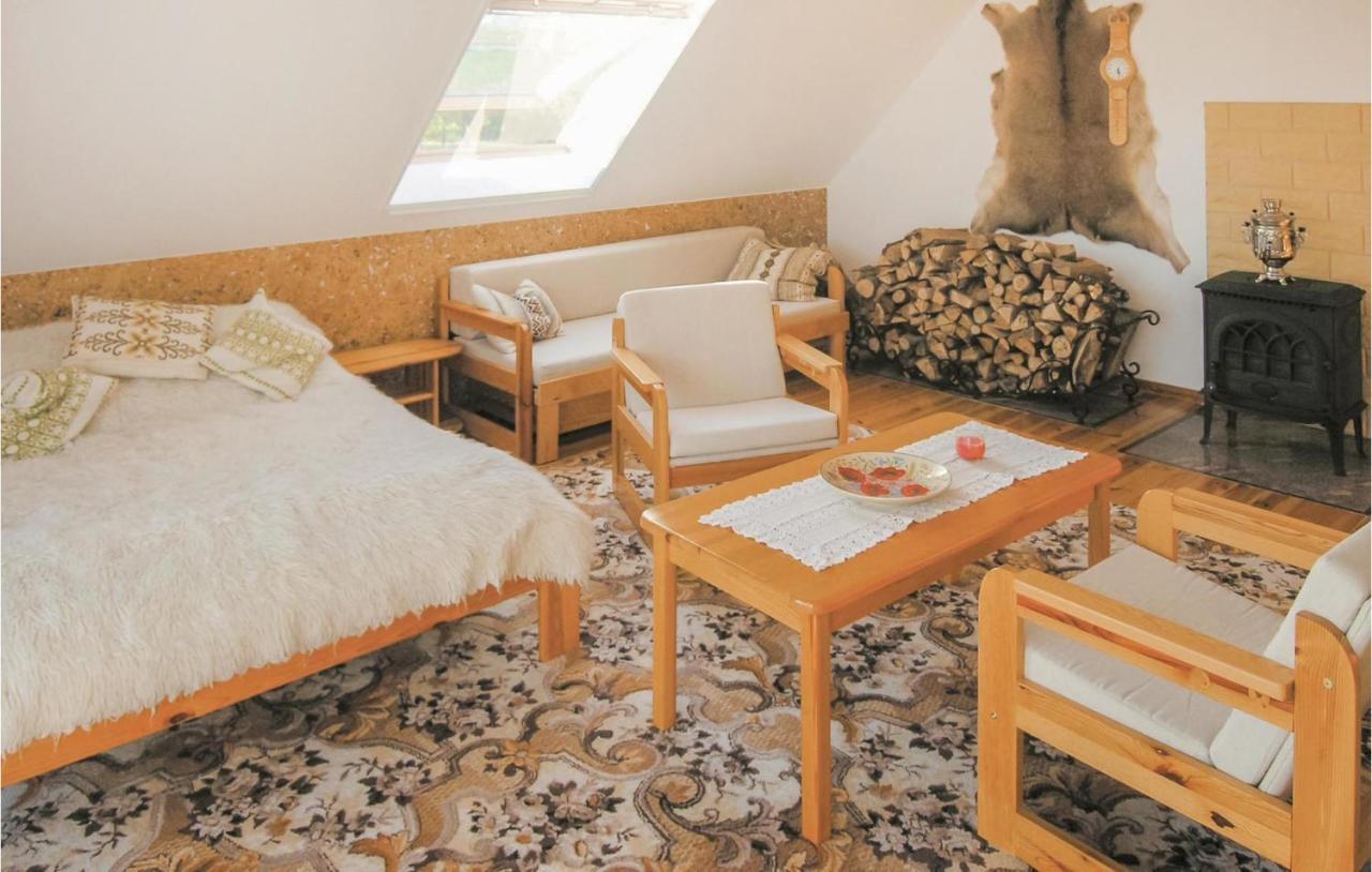 Cozy Apartment In Nowe Warpno With Wifi Exteriör bild