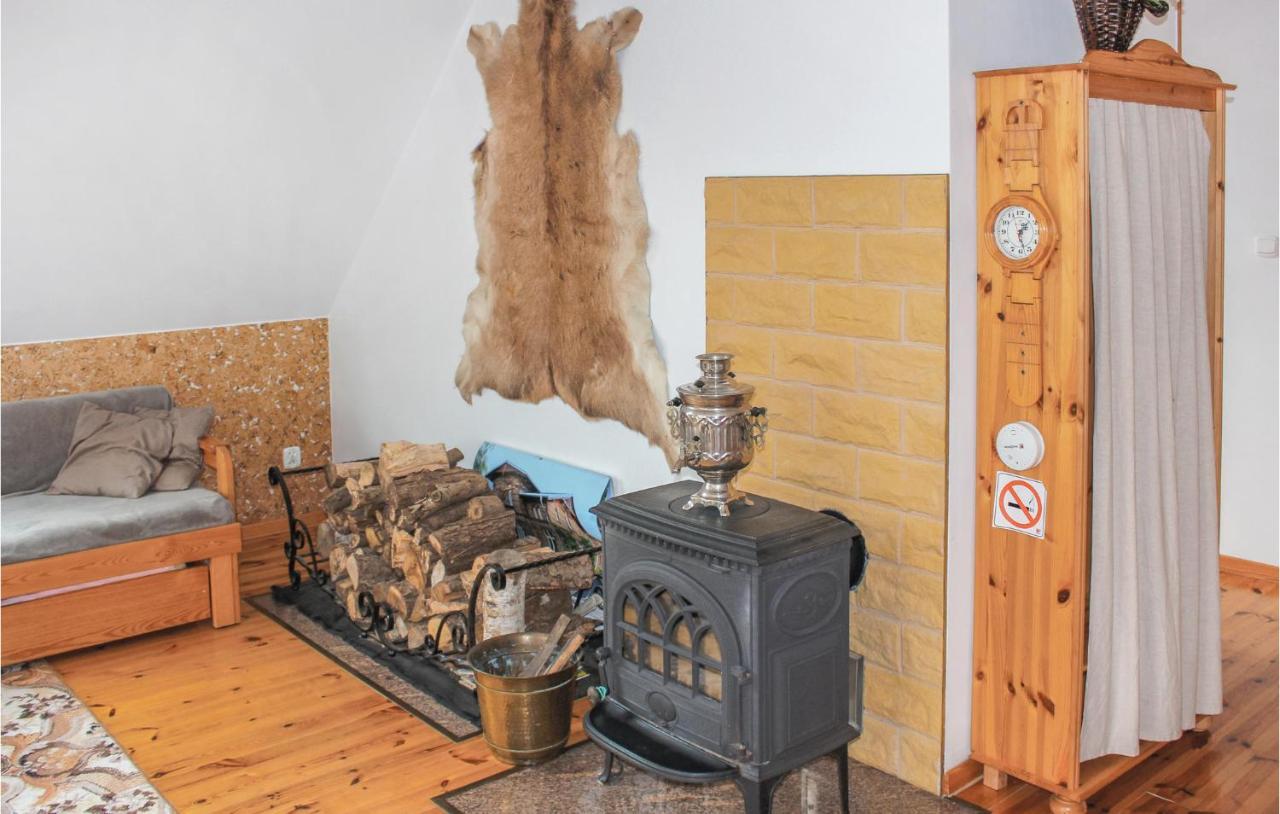 Cozy Apartment In Nowe Warpno With Wifi Exteriör bild